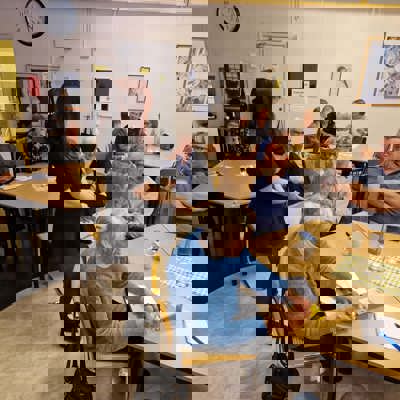 Messenger Creation 885621CF EDB5 4798 9EBC ED94DD910FD1