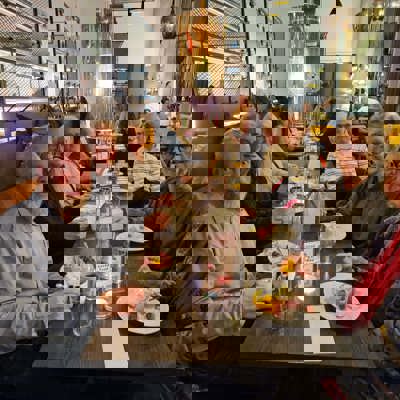 Messenger Creation 1F6C1828 24DE 4D80 8CFF 8002E5887A3D