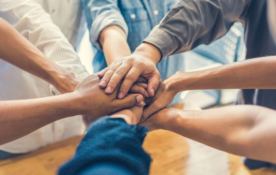 Shutterstock 413063374 Low (1800)