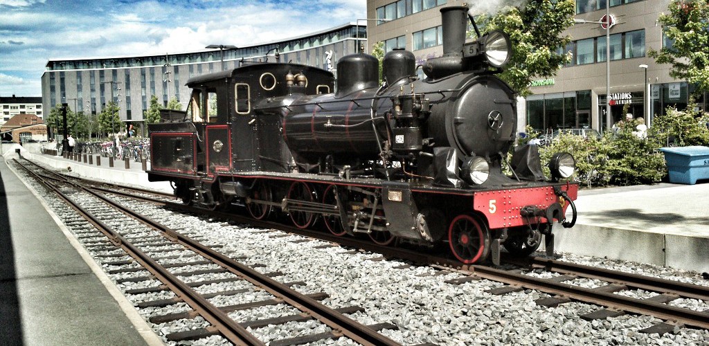 Lennakatten Thor Vid Uppsala C3b6stra