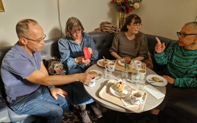 Blodcancerf Uppsala Fikaträff 20 Sept 2025 20250920 142625 Landings Konditori Vi Fikar