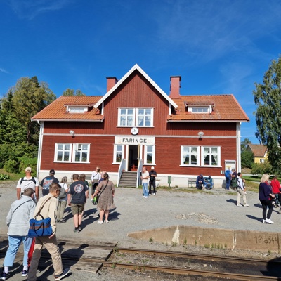 Lennakatten 2024 20240824 114035 Faringe Station Stationshuset