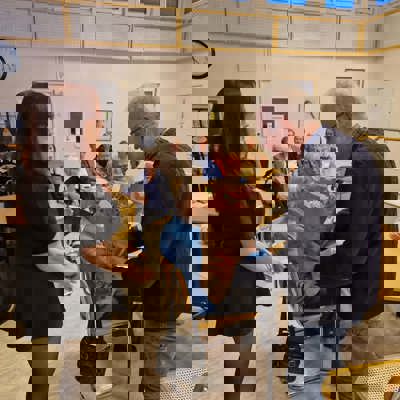 Messenger Creation A80171D1 A831 484B 8A54 F394360A780A